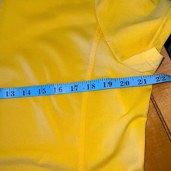 Tail Yellow Women Golf Shirt Size Large - Picture 4 of 5